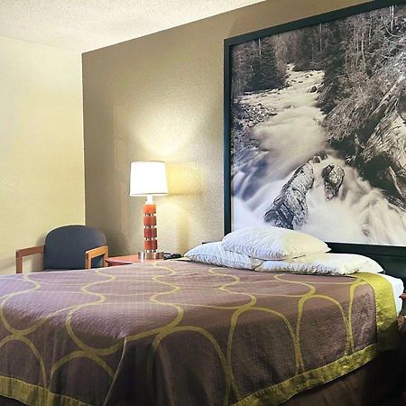 Super 8 By Wyndham Colorado Springs/Afa Area Ξενοδοχείο Εξωτερικό φωτογραφία