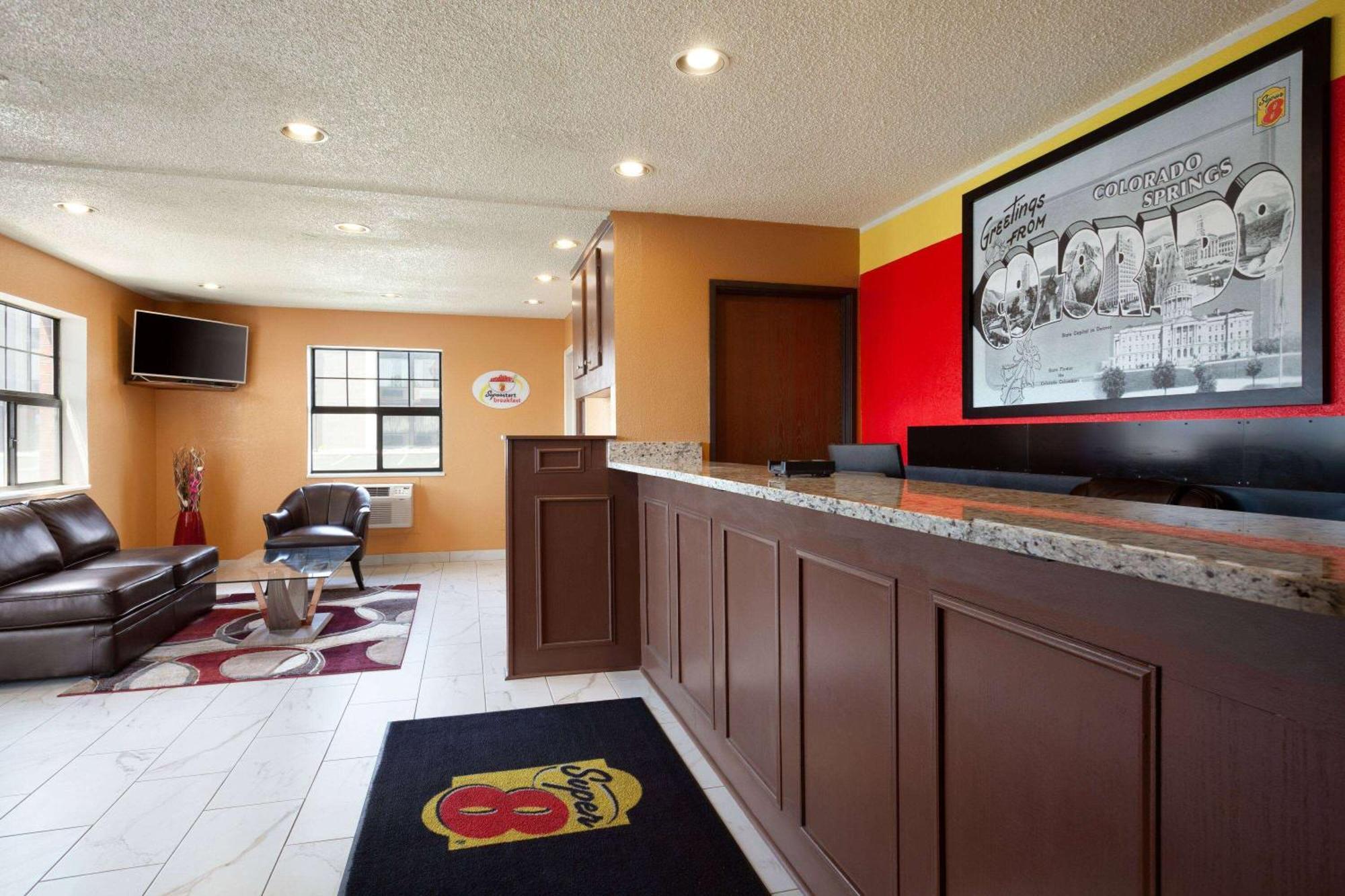 Super 8 By Wyndham Colorado Springs/Afa Area Ξενοδοχείο Εξωτερικό φωτογραφία