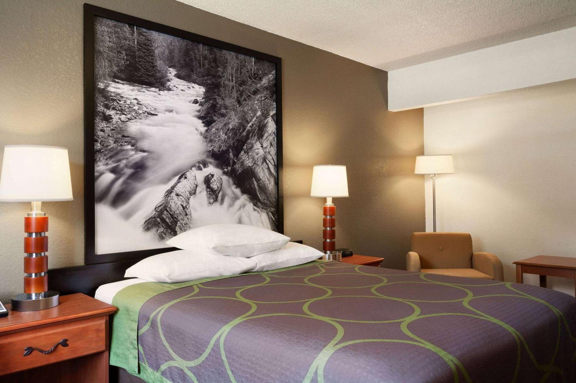 Super 8 By Wyndham Colorado Springs/Afa Area Ξενοδοχείο Εξωτερικό φωτογραφία