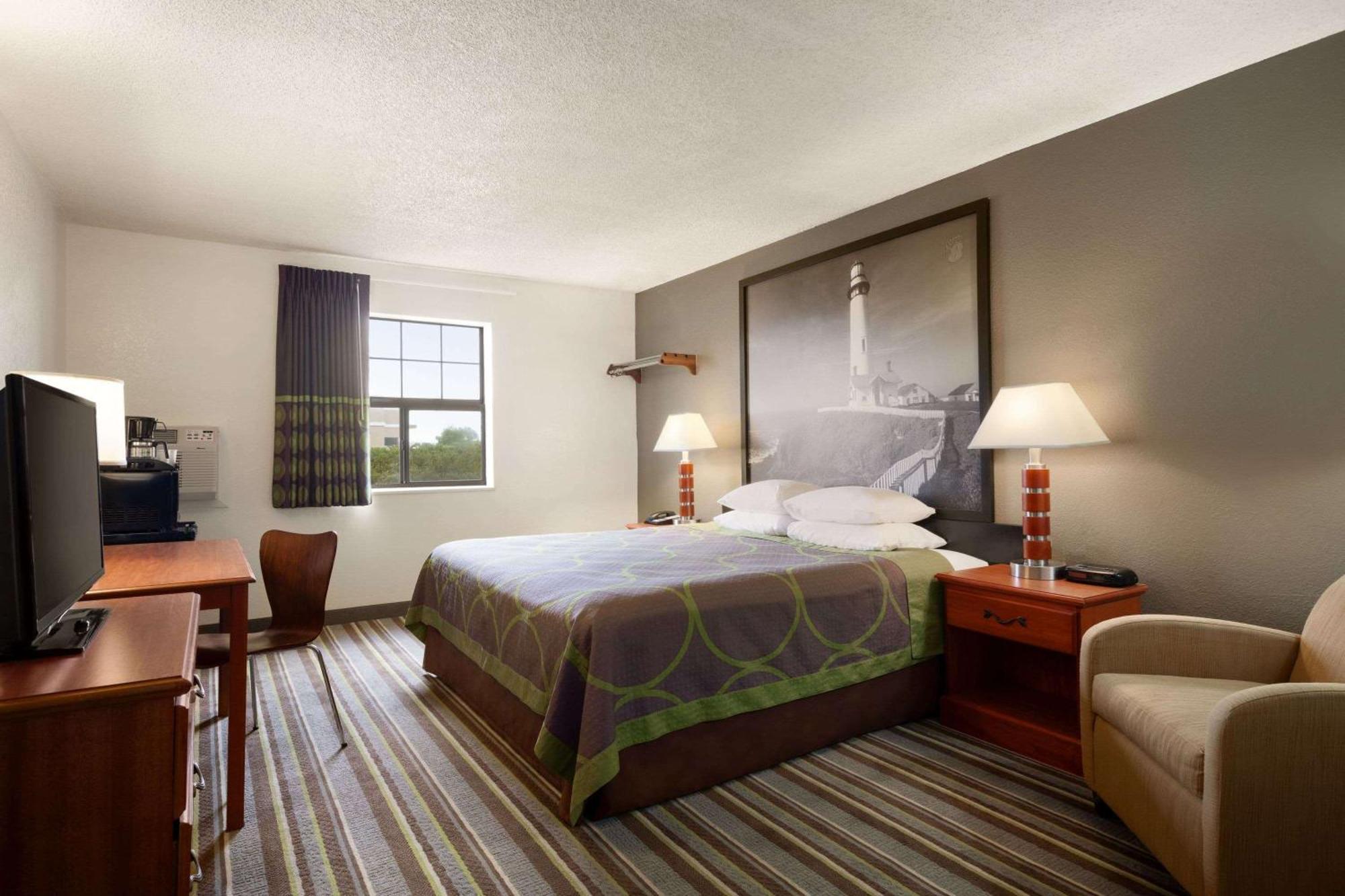 Super 8 By Wyndham Colorado Springs/Afa Area Ξενοδοχείο Εξωτερικό φωτογραφία