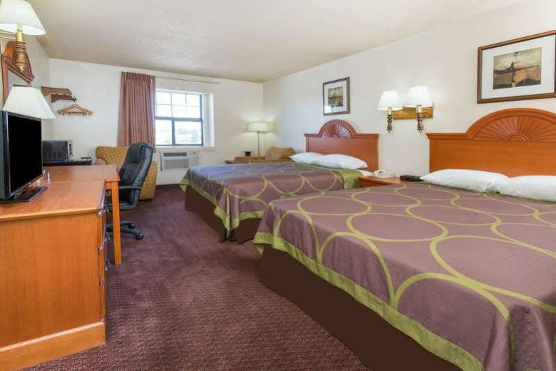 Super 8 By Wyndham Colorado Springs/Afa Area Ξενοδοχείο Εξωτερικό φωτογραφία